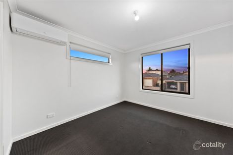 Property photo of 10 Mountbatten Way Sydenham VIC 3037
