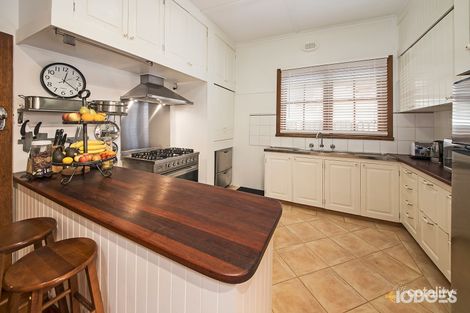 Property photo of 23 Stewart Avenue Parkdale VIC 3195