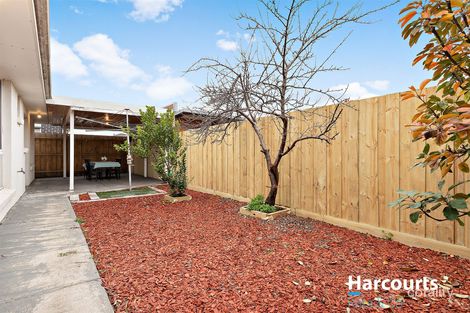 Property photo of 2/8 Highlands Road Thomastown VIC 3074