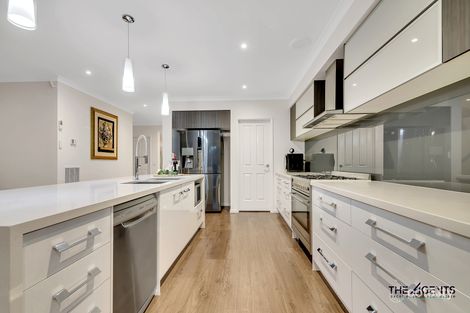 Property photo of 16 Capricornus Crescent Tarneit VIC 3029