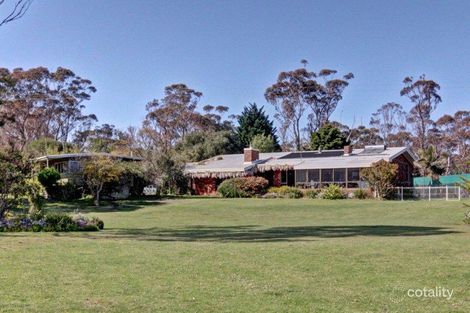 255 Gravelly Point Rd, Raymond Island, VIC 3880