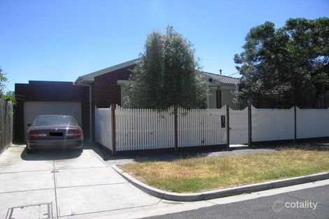 2b Taylor Ave, Reservoir, VIC 3073