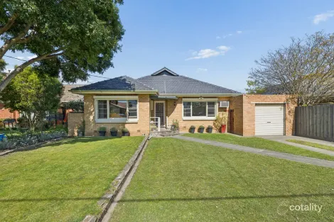 94 ROYAL PDE, RESERVOIR, VIC 3073