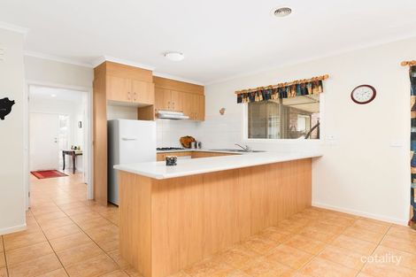 Property photo of 13 Pleasant View Court Gisborne VIC 3437