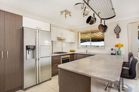 Property photo of 4 Andrew Court Rutherford NSW 2320