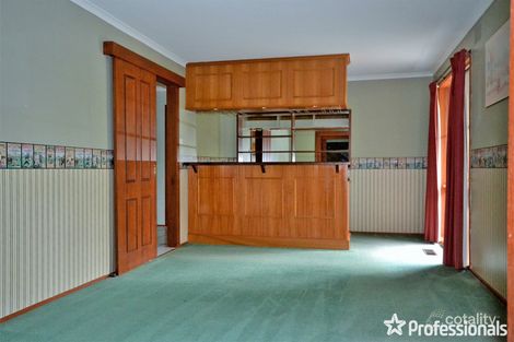 Property photo of 63 Landscape Drive Mooroolbark VIC 3138