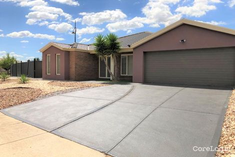 Property photo of 23 Loretta Boulevard Tarneit VIC 3029