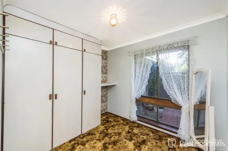 Property photo of 6 North Crescent Byford WA 6122