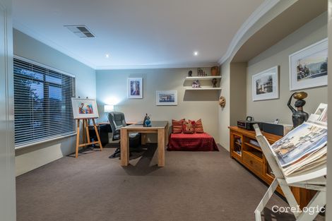 Property photo of 4 Lopez Way Iluka WA 6028