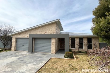 10 Burrows Ct, Orange, NSW 2800