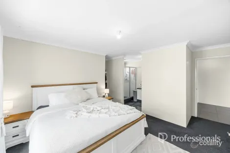 Property photo of 24 Mercury Pass Australind WA 6233