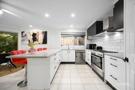 Property photo of 5 Maleny Place Helensvale QLD 4212