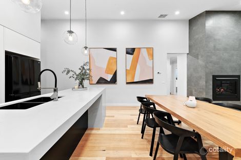 Property photo of 51 Higgins Street Fraser Rise VIC 3336