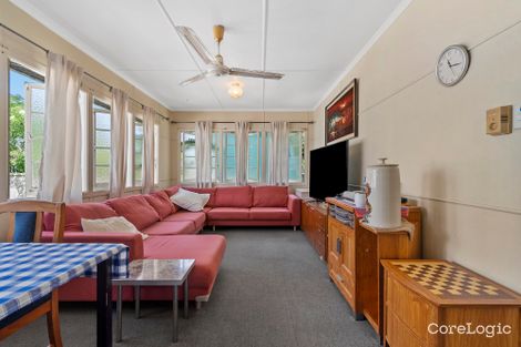 Property photo of 52 Worendo Street Southport QLD 4215
