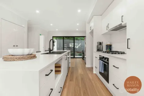 Property photo of 7/79 Albatross Road West Nowra NSW 2541