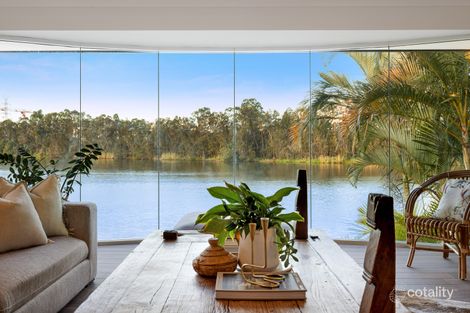 Property photo of 81 Port Jackson Boulevard Clear Island Waters QLD 4226