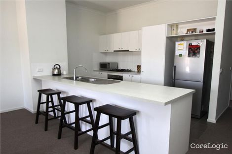 Property photo of 2/39 Tom Roberts Parade Point Cook VIC 3030