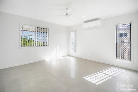 Property photo of 19 Hudson Drive Urraween QLD 4655