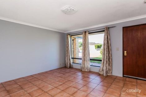 Property photo of 5 Kabbarli Court South Lake WA 6164