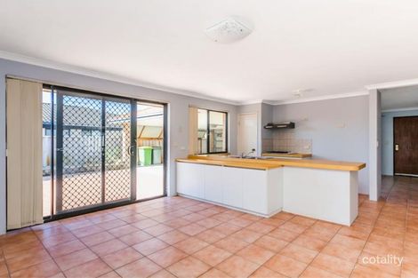 Property photo of 5 Kabbarli Court South Lake WA 6164