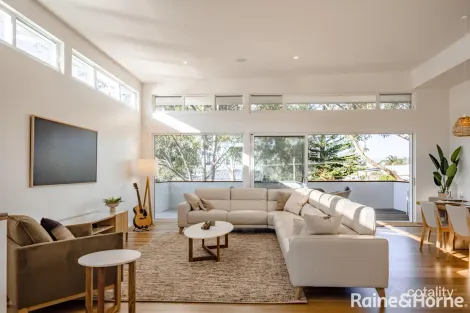 Property photo of 7 Normandy Street Narrawallee NSW 2539