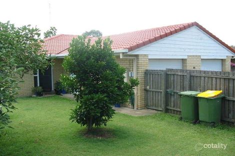 2/126 Kumbari Ave, Labrador, QLD 4215