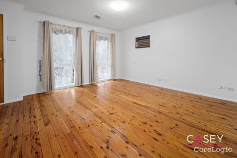 Property photo of 15 Maltravers Crescent Cranbourne North VIC 3977