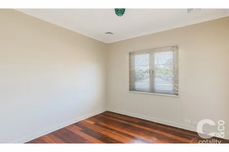 Property photo of 5 Kellam Way Medina WA 6167