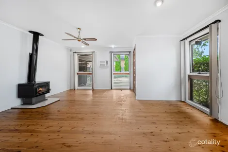 Property photo of 262 Madagascar Drive Kings Park NSW 2148