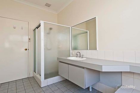 27 Essex St, Wembley, WA 6014