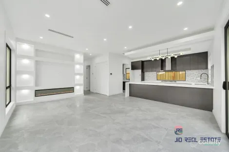 55 Thyme Cres, Fraser Rise, VIC 3336