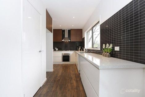 Property photo of 1/24 Dunoon Street Mooroolbark VIC 3138