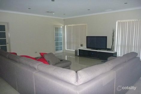 Property photo of 20 Cezanne Bend Ashby WA 6065