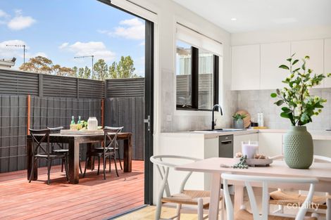 Property photo of 2 Radley Street Mornington VIC 3931