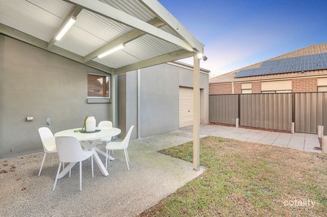 Property photo of 10 Lambourne Lane Craigieburn VIC 3064