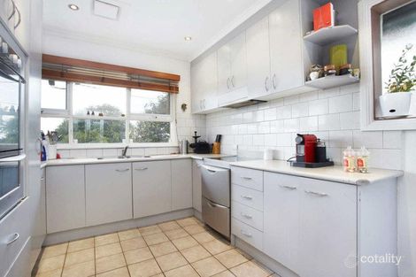 Property photo of 9 Apex Crescent Bulleen VIC 3105