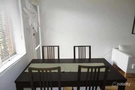 Property photo of 2/30 Windsor Road Red Hill QLD 4059