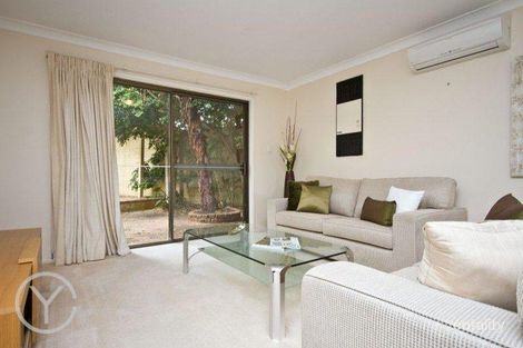 2/10 Perina Way, City Beach, WA 6015