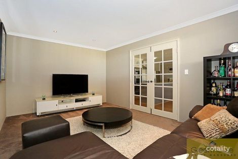 Property photo of 7 Prentice Way Lakelands WA 6180