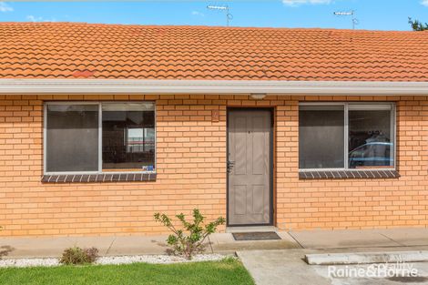 Property photo of 4/23 Clyde Street Newport VIC 3015