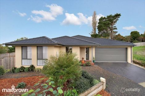 5 Peppermint Ct, Montrose, VIC 3765