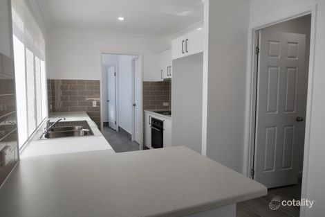Property photo of 11/2-4 Penda Court Merrimac QLD 4226