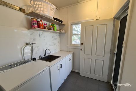 Property photo of 78 Farmborough Road Unanderra NSW 2526