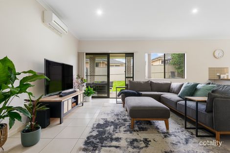 Property photo of 38 Hampshire Boulevard Spring Farm NSW 2570