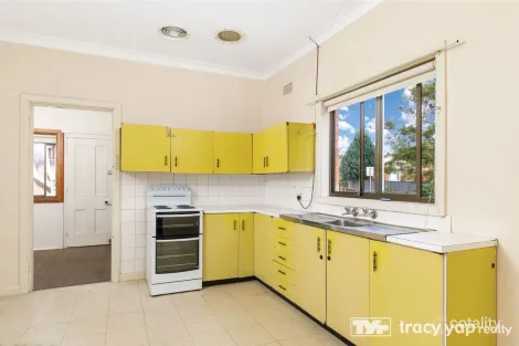Property photo of 2 Beverley Crescent Marsfield NSW 2122