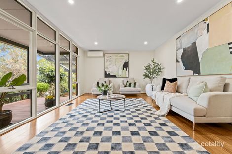 2 Esta Ct, Doncaster, VIC 3108