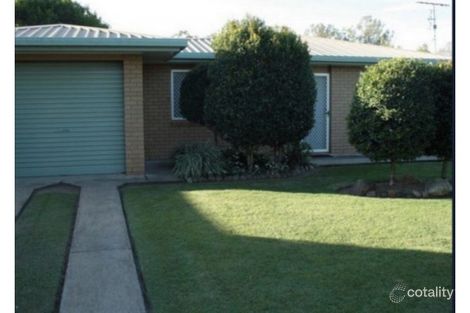 27 Dwyer St, Gatton, QLD 4343