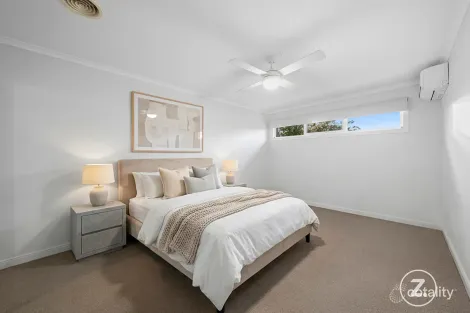 Property photo of 34 Carnoustie Parade Heatherton VIC 3202