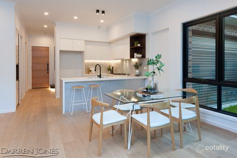 Property photo of 2/4 Dowle Street Macleod VIC 3085