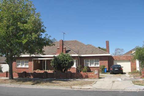 Property photo of 16 Violet Grove Kew East VIC 3102